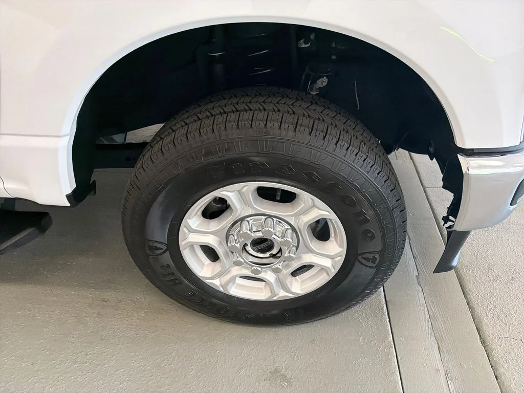 Used 2026 White Ford XLT image 5