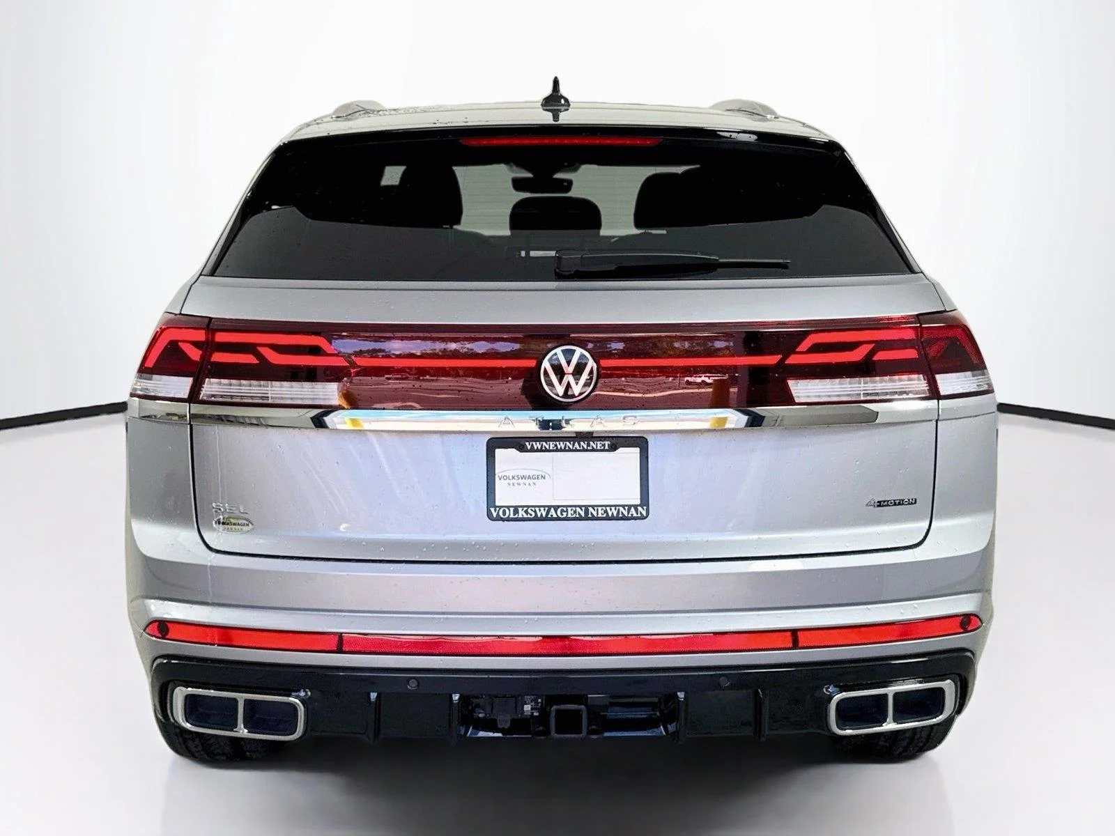 New 2026 Silver Mist Metallic Volkswagen 2.0T SEL Premium R-Line image 5