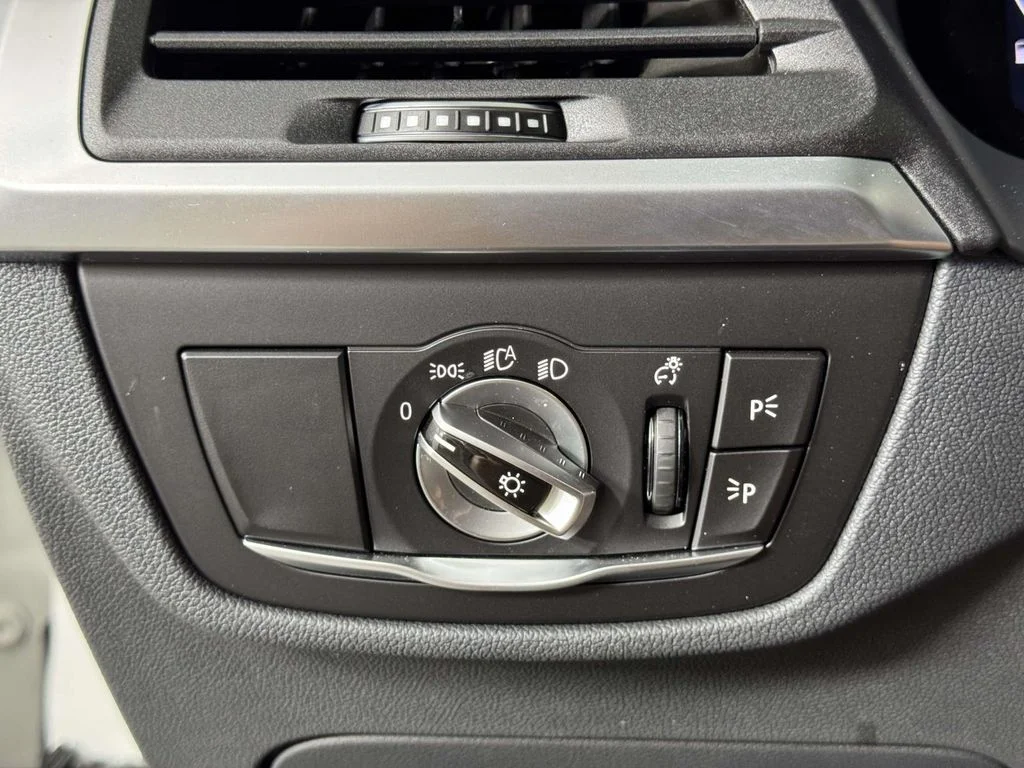 Certified Used 2023 White BMW xDrive30i image 19
