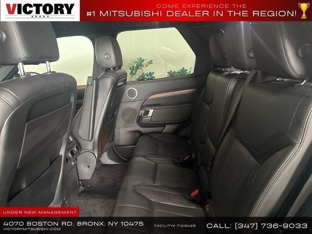 Used 2018 Gray Land Rover HSE image 29