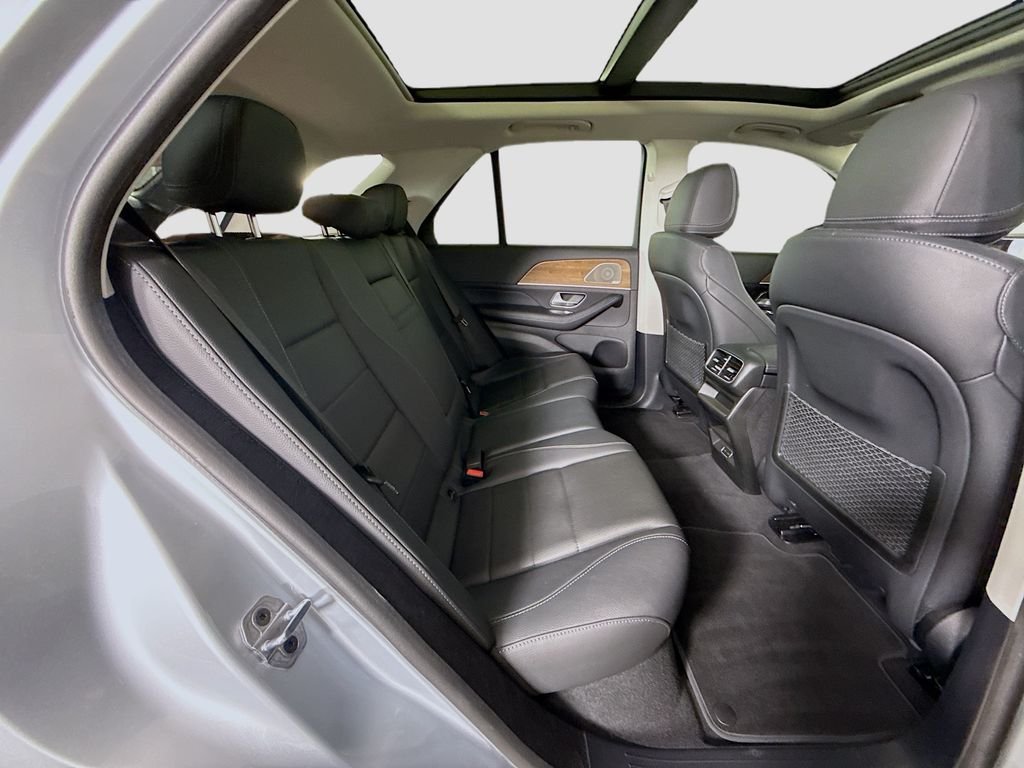 Used 2024 Silver Mercedes-Benz GLE 350 image 23