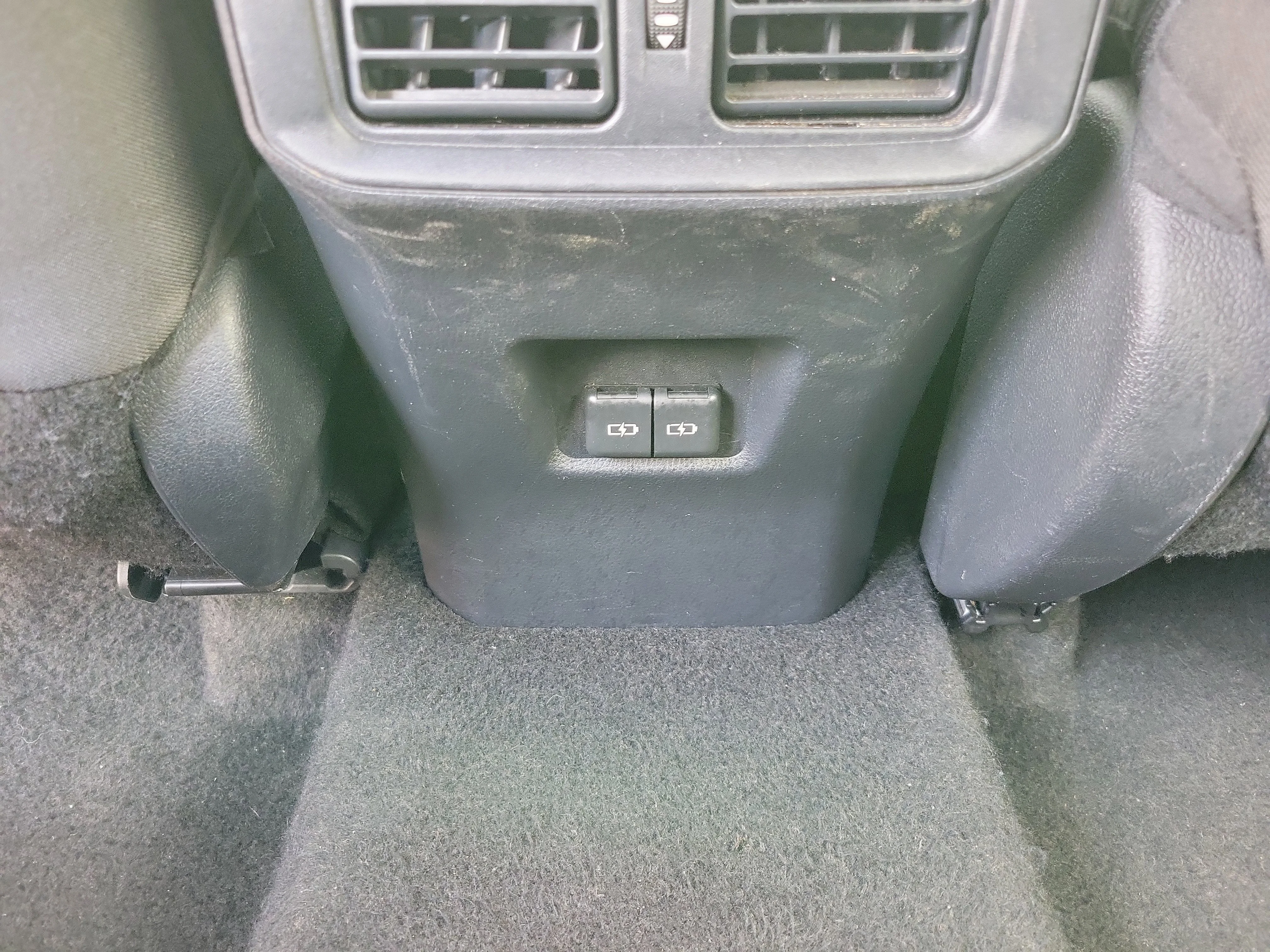 Used 2025 Red Toyota Hybrid XLE image 9