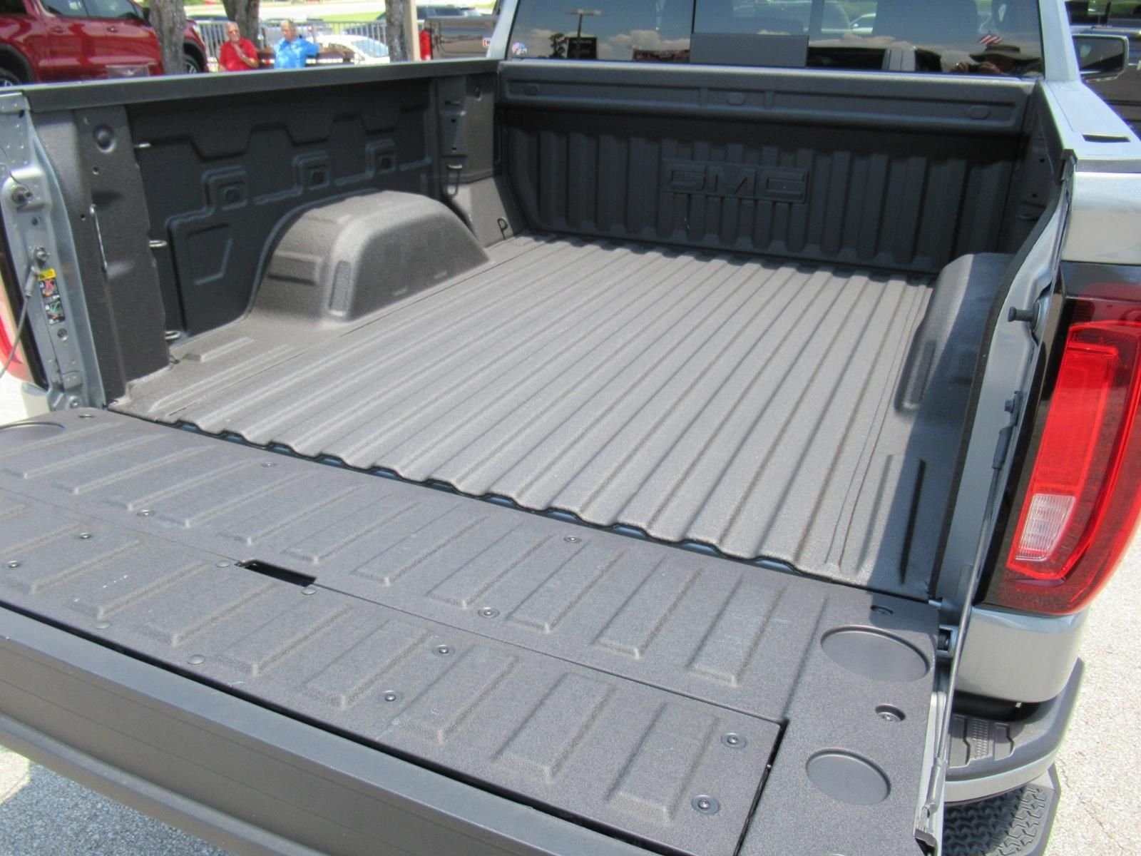 Used 2026 Silver GMC Denali image 32
