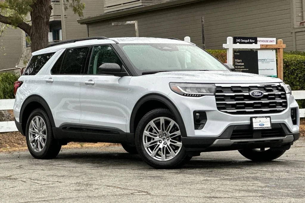 New 2026 White Metallic Ford Active image 2