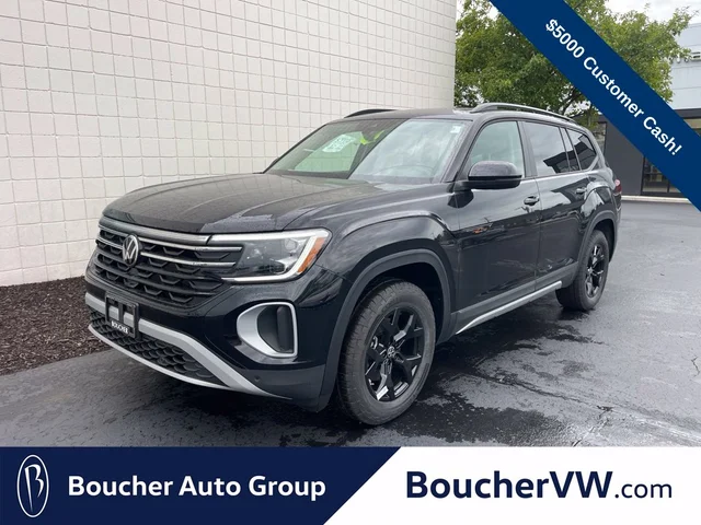 New 2026 Volkswagen Atlas Peak Edition 4D Sport Utility in Racine