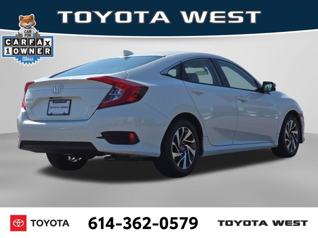 Used 2018  Honda EX image 6