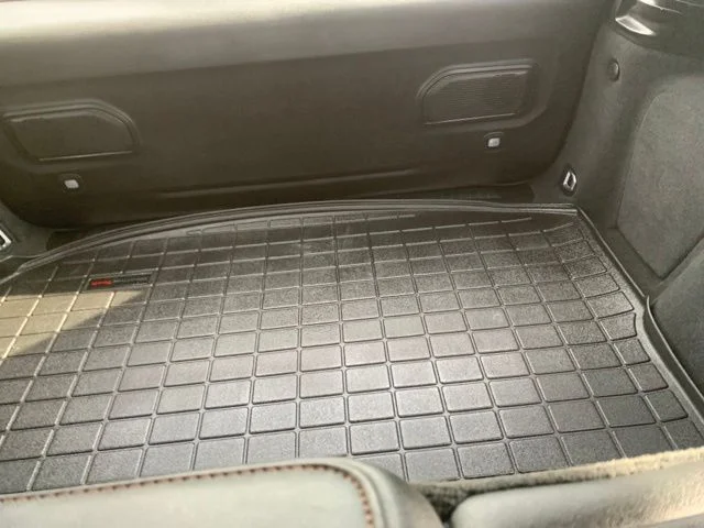 Used 2023 Brown Jeep  image 23