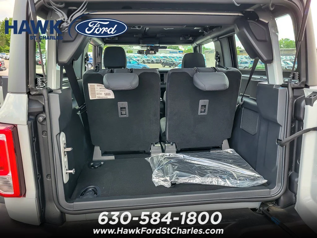 New 2026 Avalanche Gray Ford Base image 16