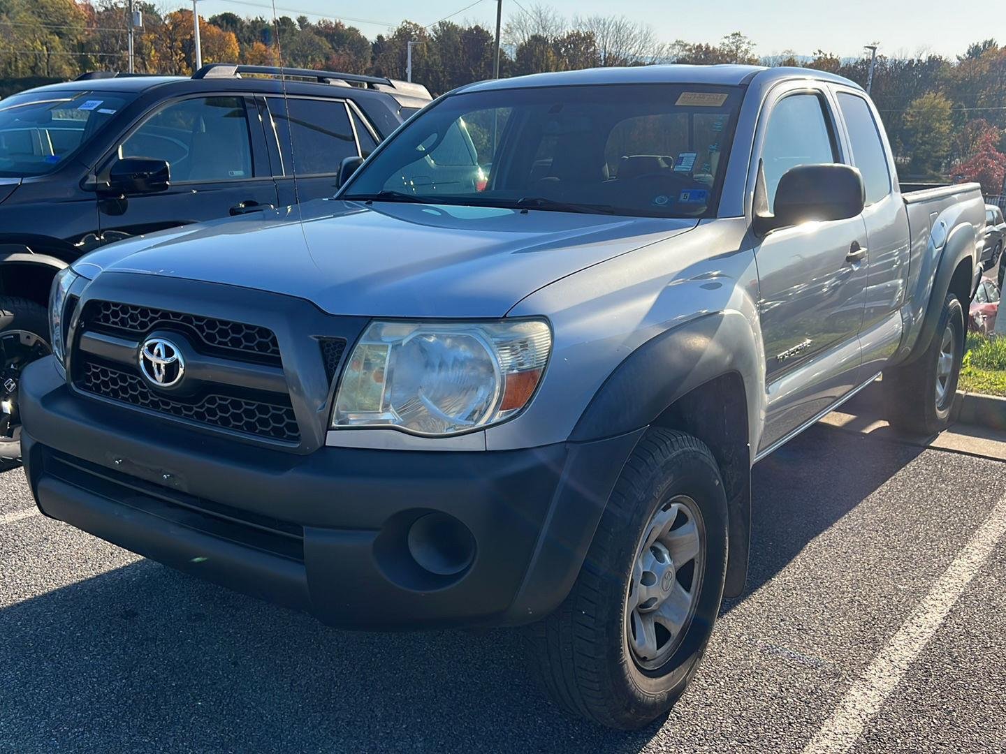 Used 2011 Silver Streak Mica TOYOTA ACCCAB image 1