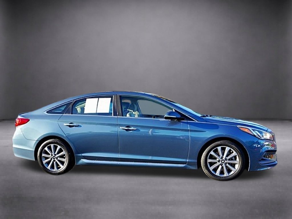 Used 2016 Hyundai Sonata Limited with VIN 5NPE34AFXGH319779 for sale in Poway, CA