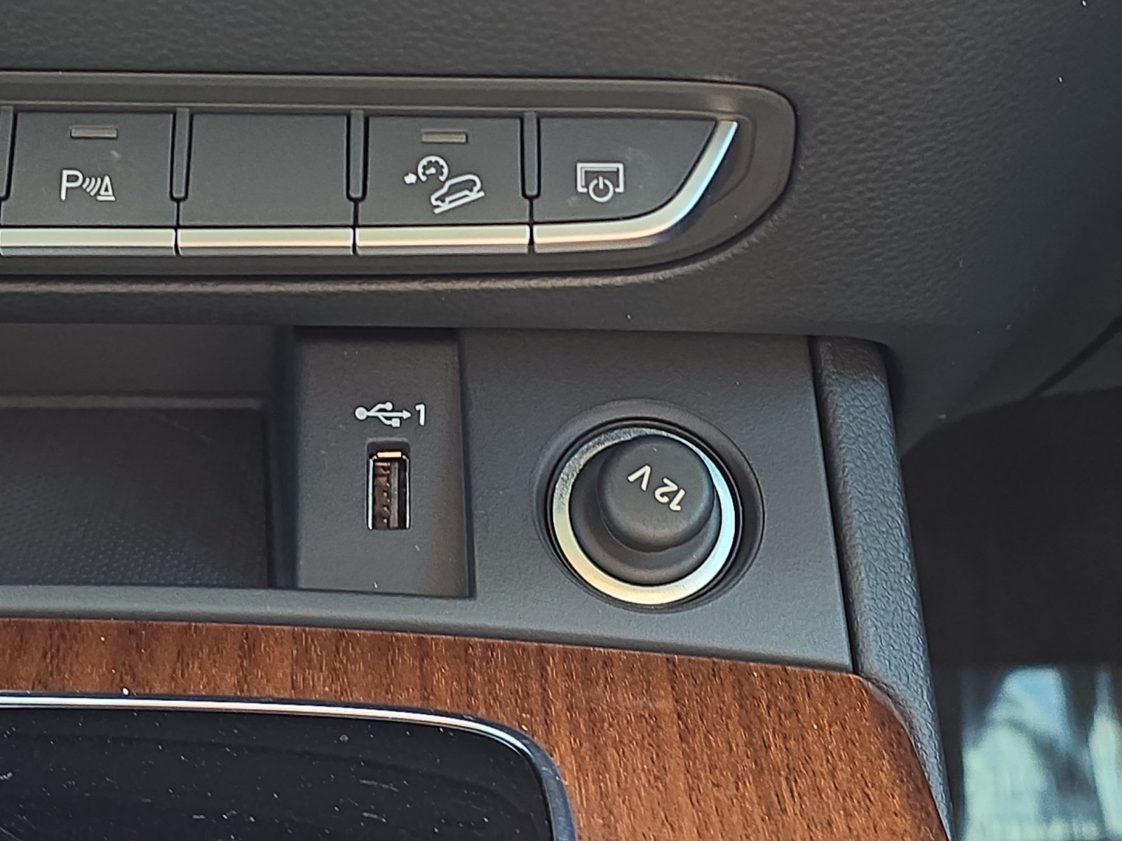 2023 Audi Q5 Premium - Photo 18