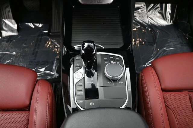 Used 2023 White BMW sDrive30i image 16