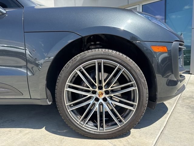 2024 Porsche Macan T - Photo 11