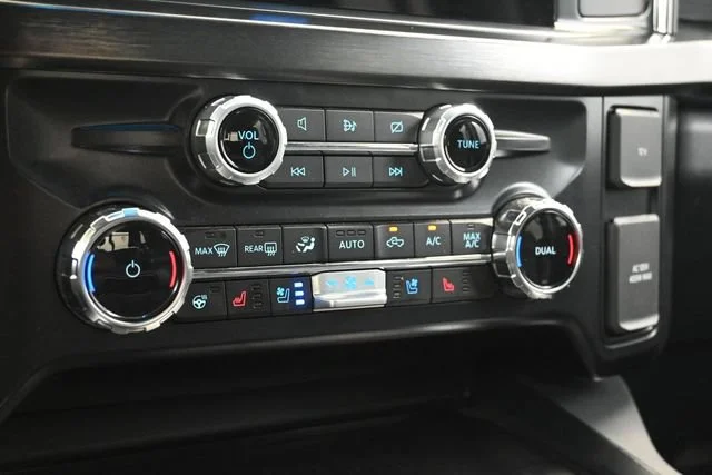 Used 2024 Agate Black Ford XL image 19