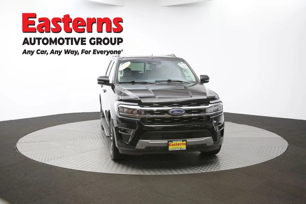 Used 2023 Black Ford Limited image 52