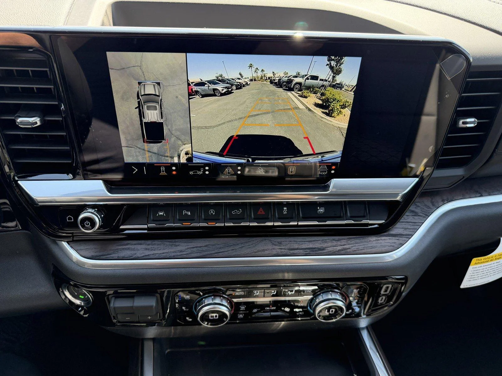 New 2026 Summit White GMC SLT image 27
