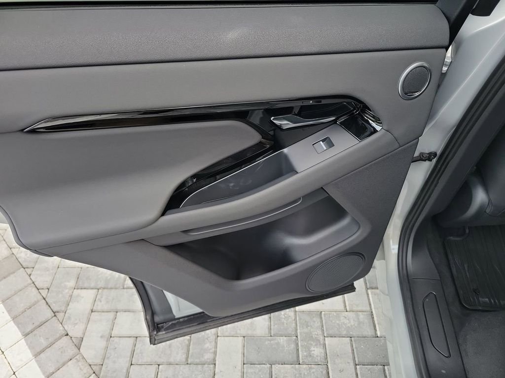 2026 Land Rover Range Rover Evoque S - Photo 22