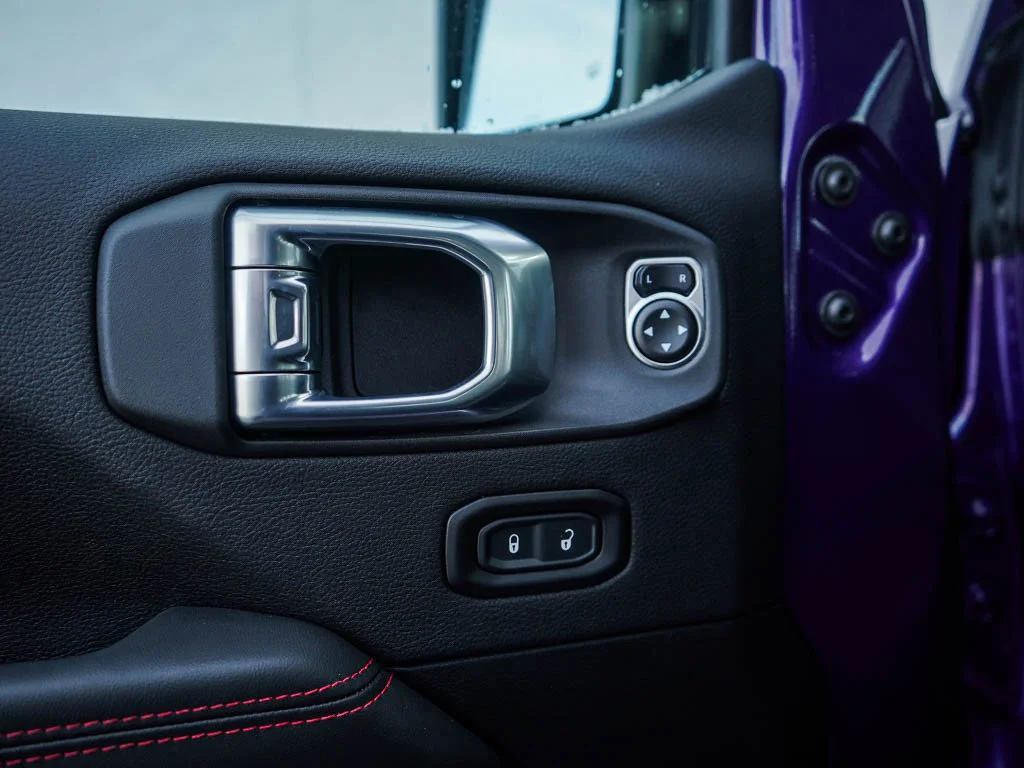New 2026 Reign Jeep Rubicon X image 18