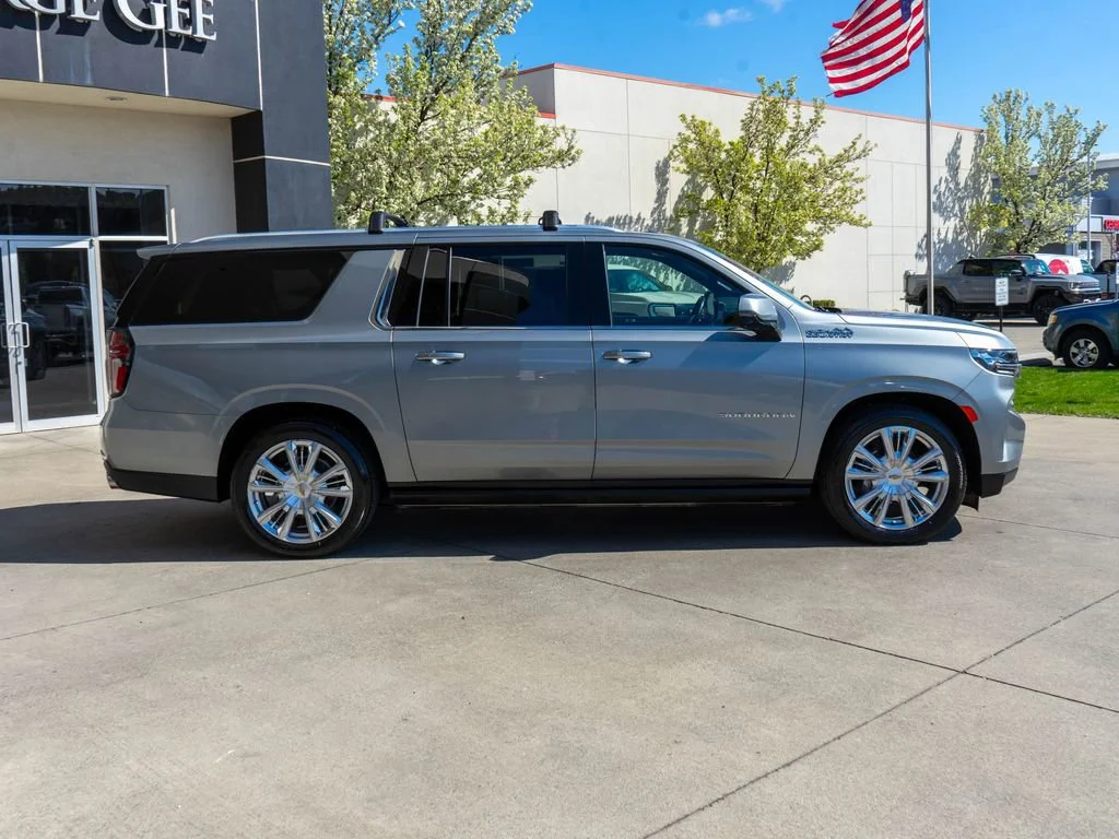 Used 2024 Sterling Gray Metallic Chevrolet High Country image 8