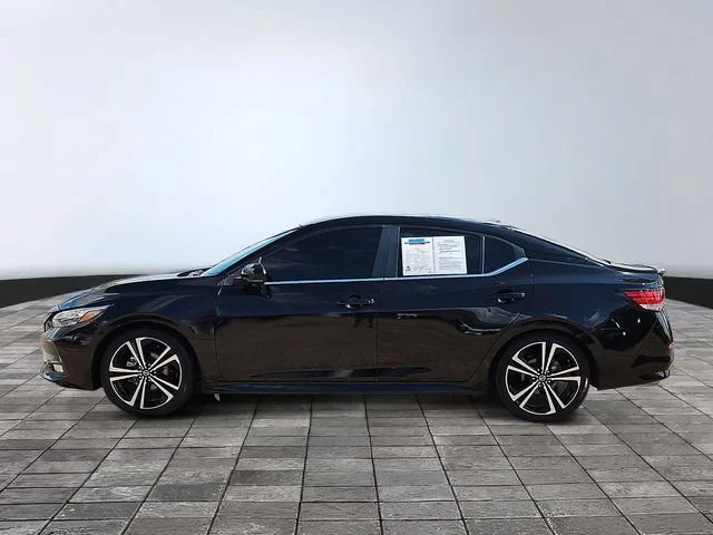 Used 2022  Nissan SR image 4