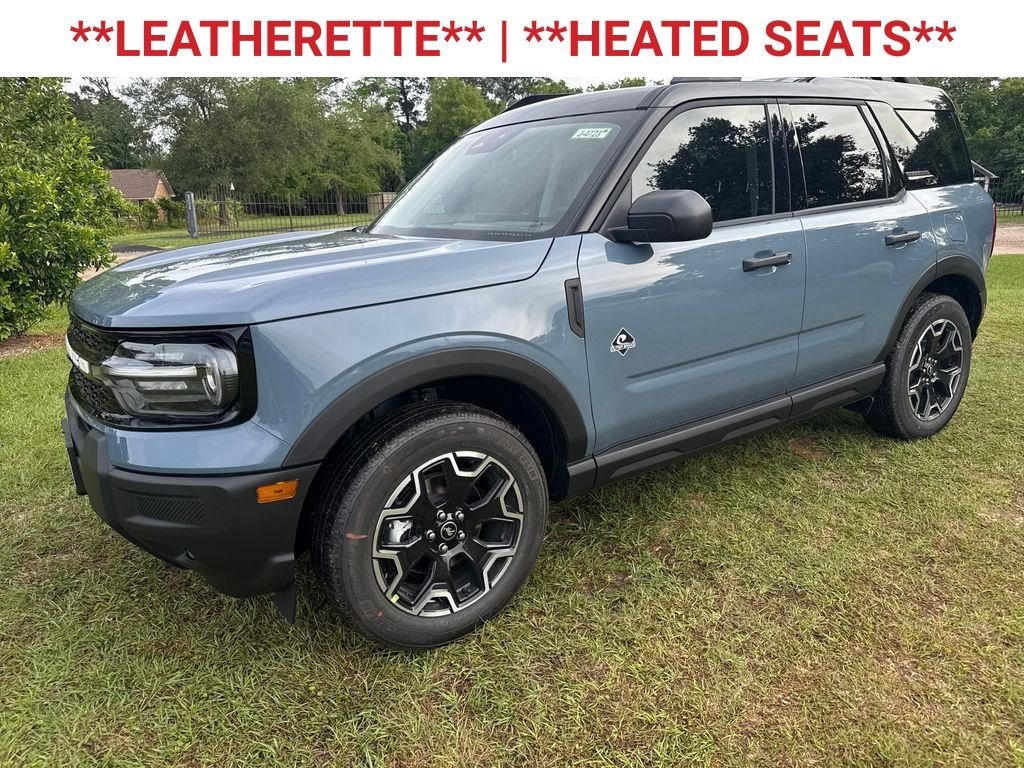 New 2026 Azure Gray Metallic Tri-Coat Ford Outer Banks® image 3