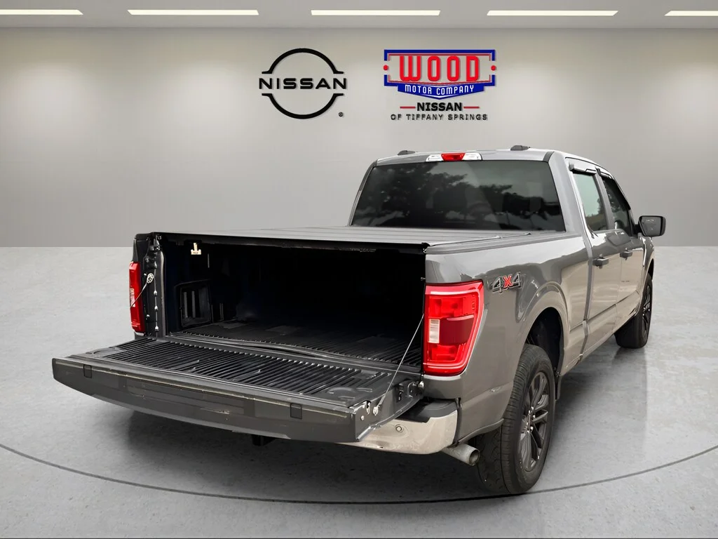 Used 2022 Stone Gray Metallic Ford  image 4