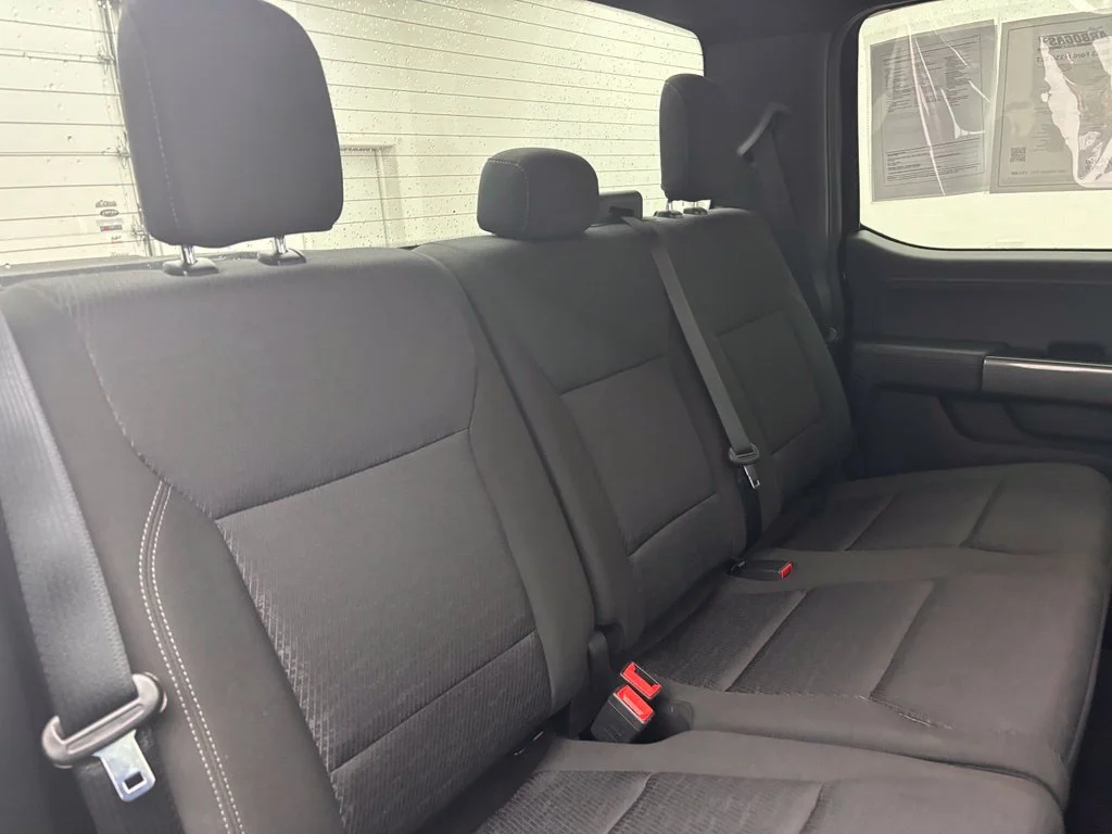 Used 2023 Black Ford XLT image 44