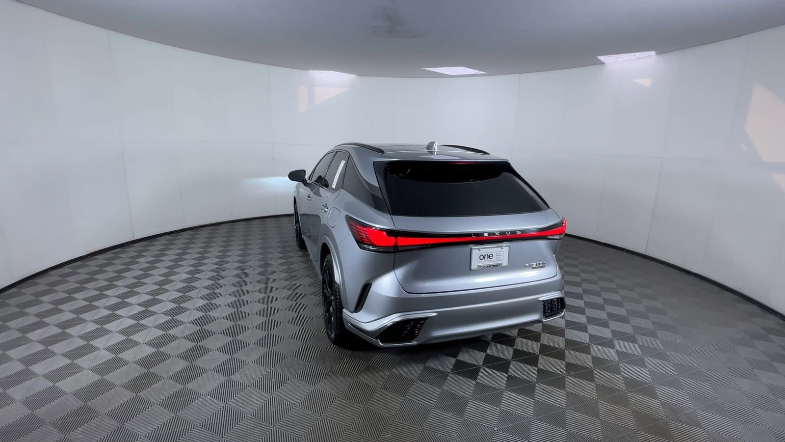 Used 2023 Iridium Lexus RX 500h F SPORT Performance image 7
