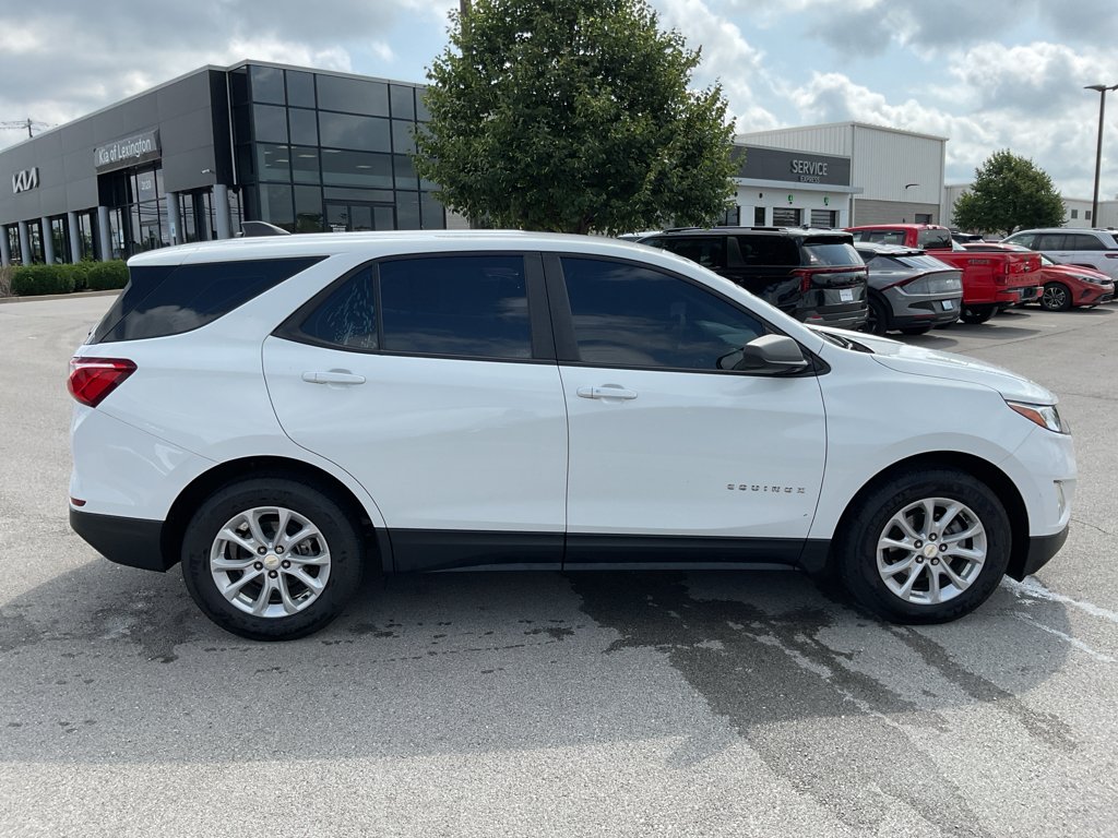 Used 2021 Summit White Chevrolet LS image 10