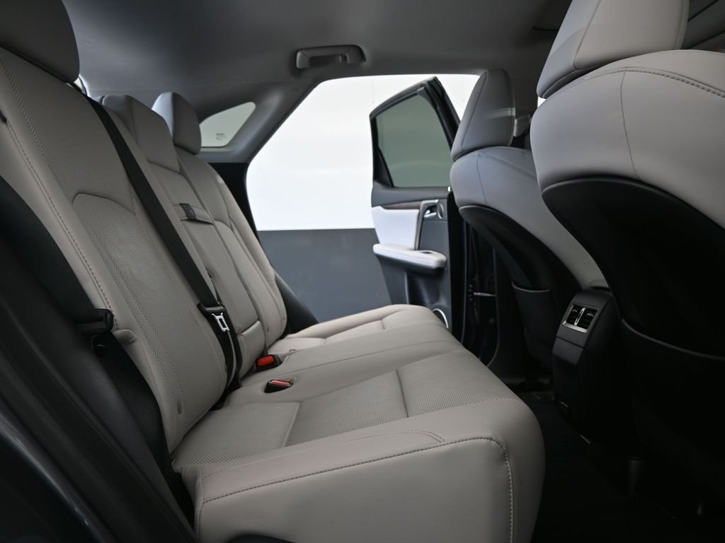 2022 Lexus RX 350 - Photo 23