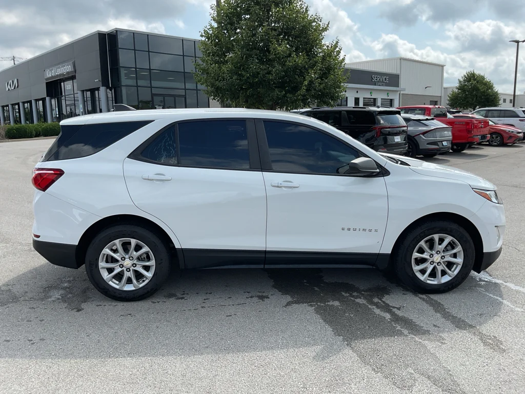 Used 2021 Summit White Chevrolet LS image 10