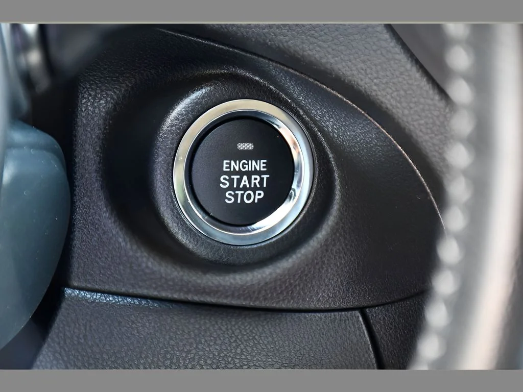 Used 2020 Magnetite Gray Metallic Subaru Limited image 36