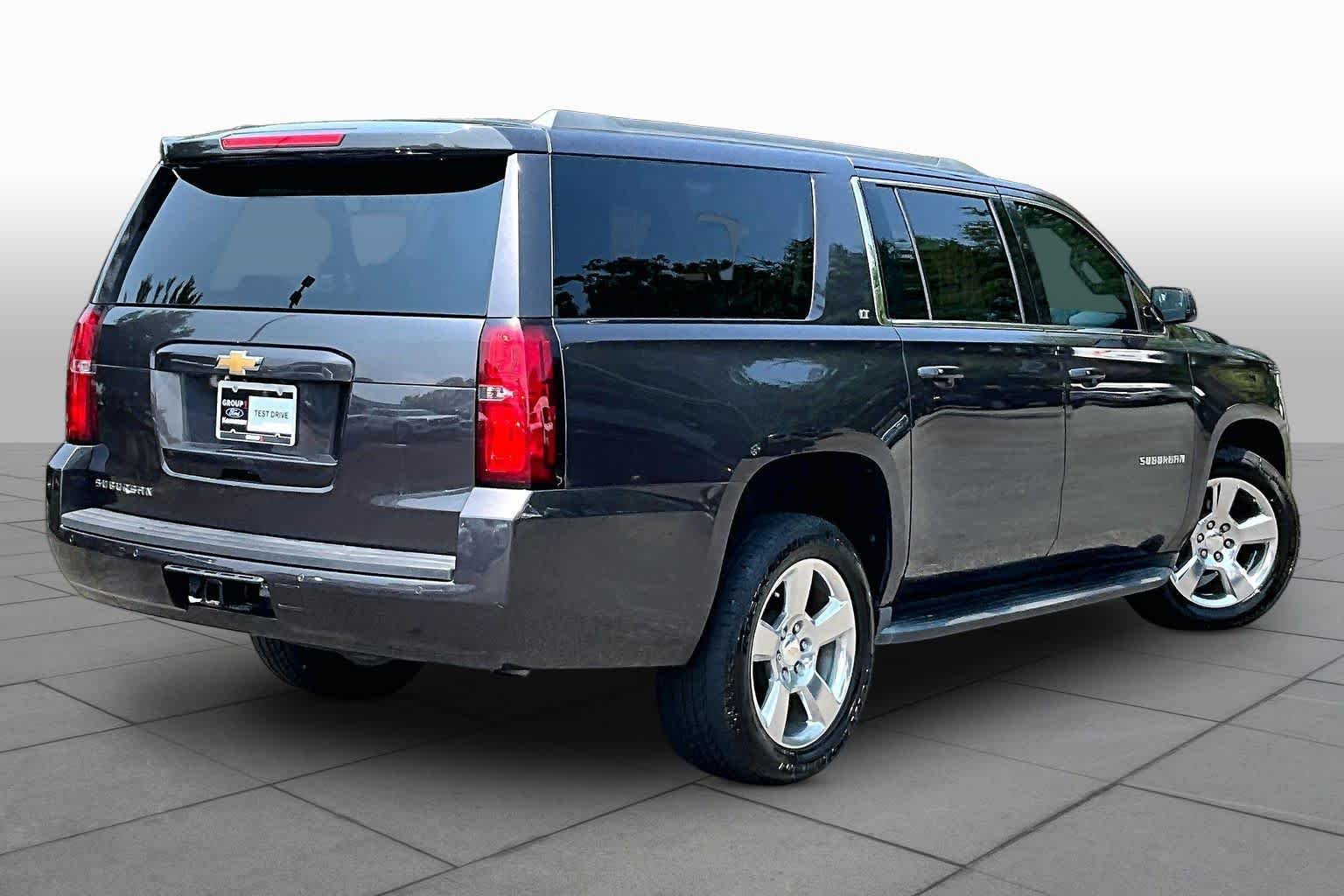 Used 2017 Tungsten Metallic Chevrolet LT image 13