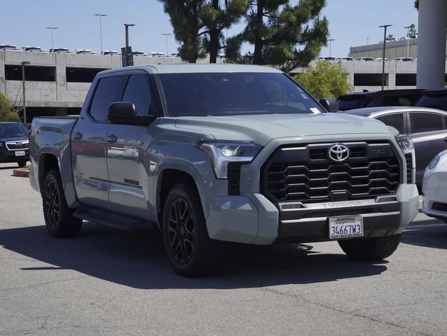 2024 Toyota Tundra SR5