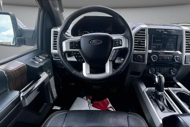Used 2015 White Platinum Tri-Coat Metallic Ford Lariat image 9