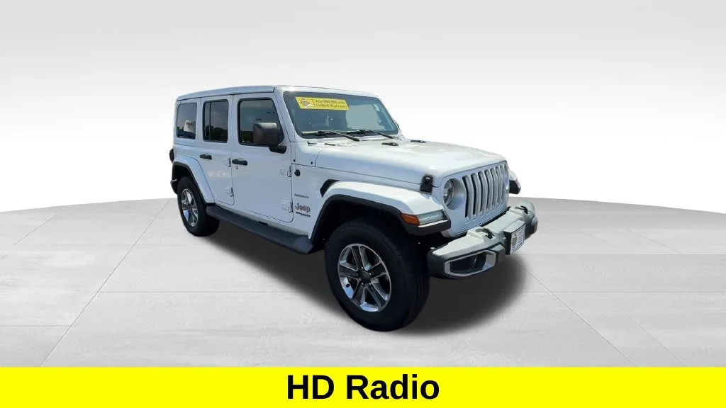 Used 2019 White Jeep Unlimited Sahara image 9