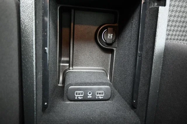 Used 2023 Black Dodge R/T image 33