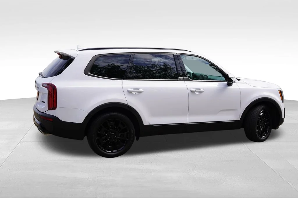 Used 2021 Glacial White Pearl Kia SX image 4