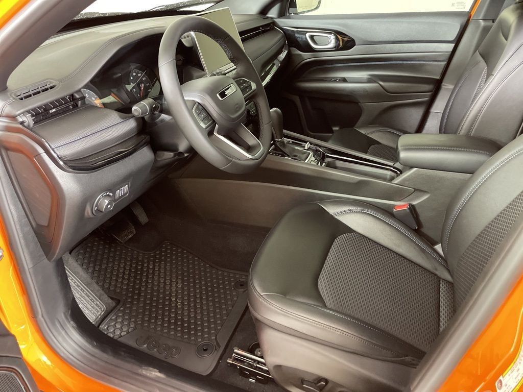 New 2026 Joose (DISC) Jeep Latitude image 18