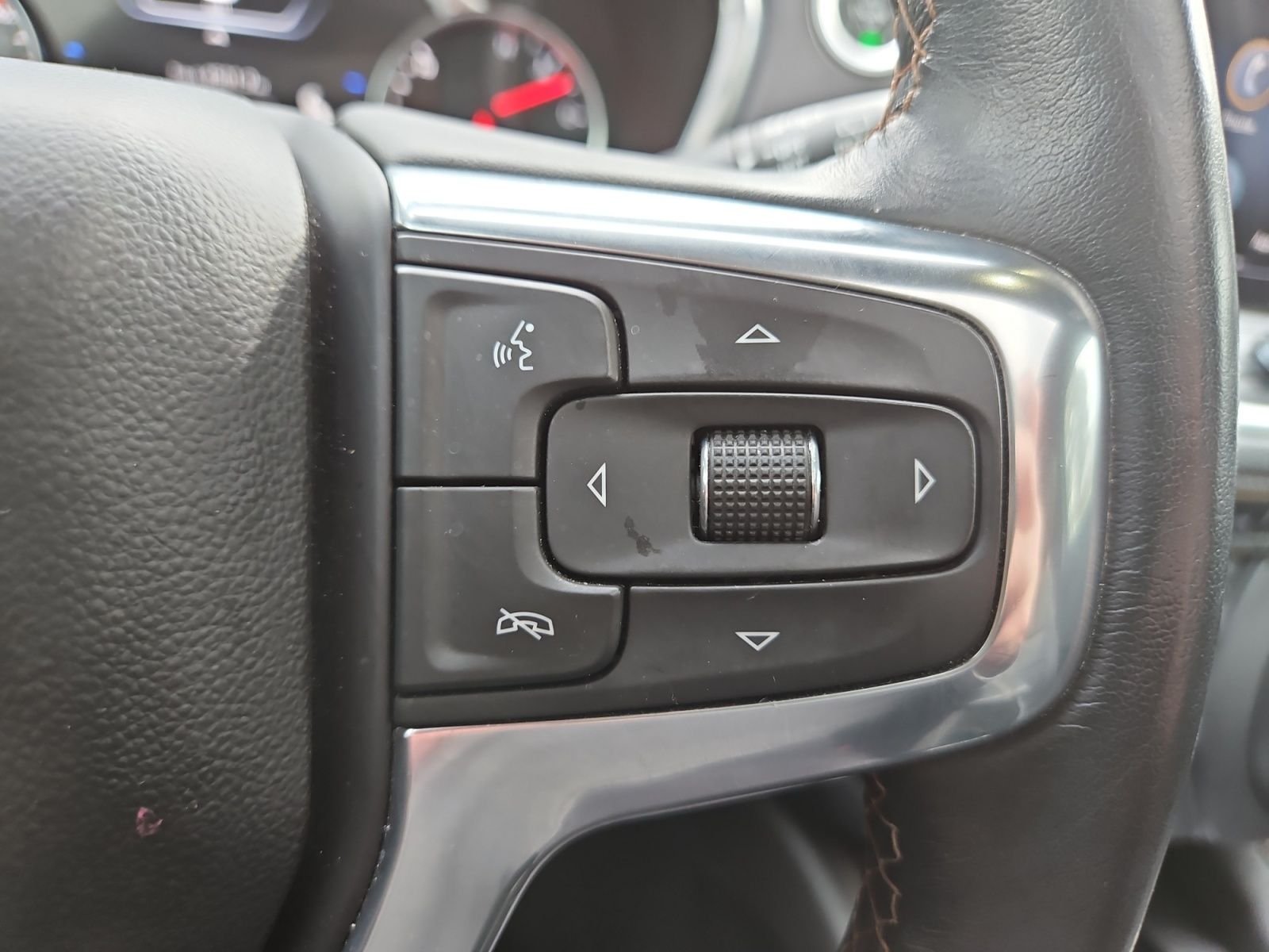 Used 2022 Blue Chevrolet Premier image 25