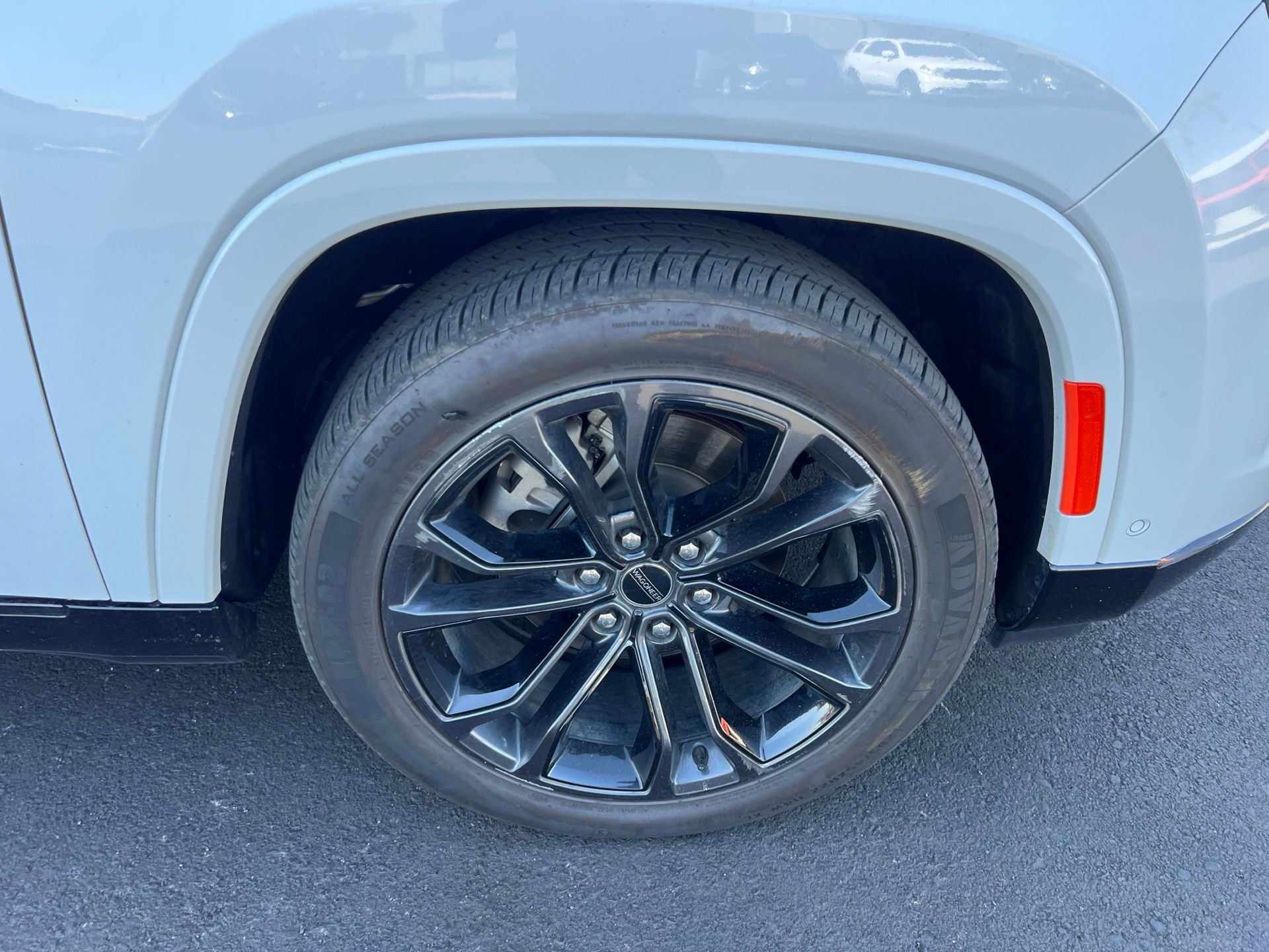 Used 2024 White Jeep Series II image 13