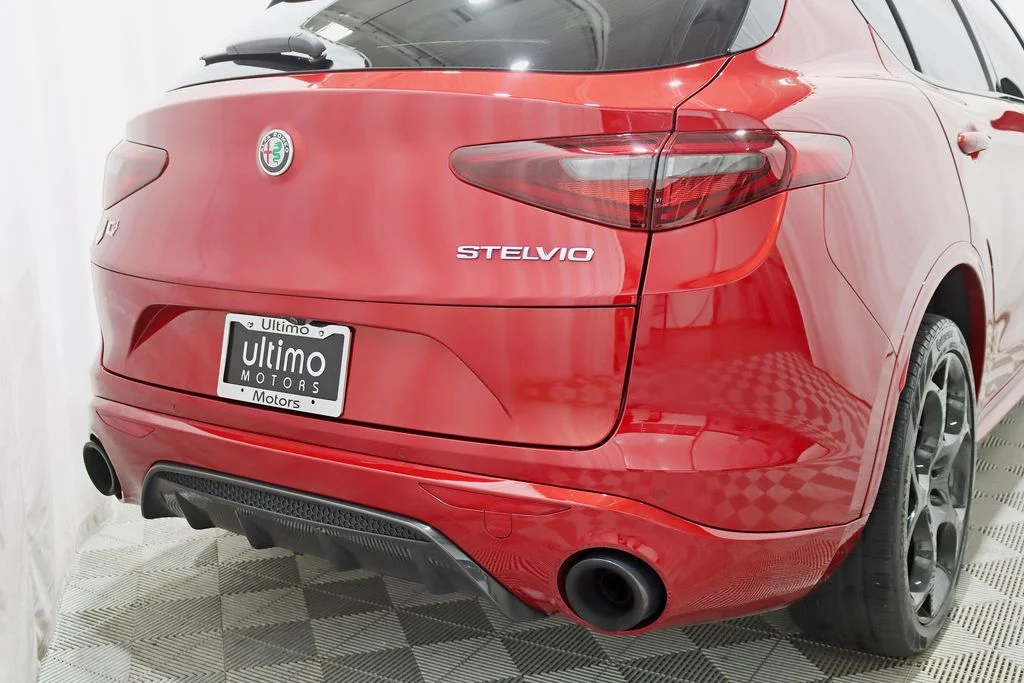 2023 Alfa Romeo Stelvio Veloce