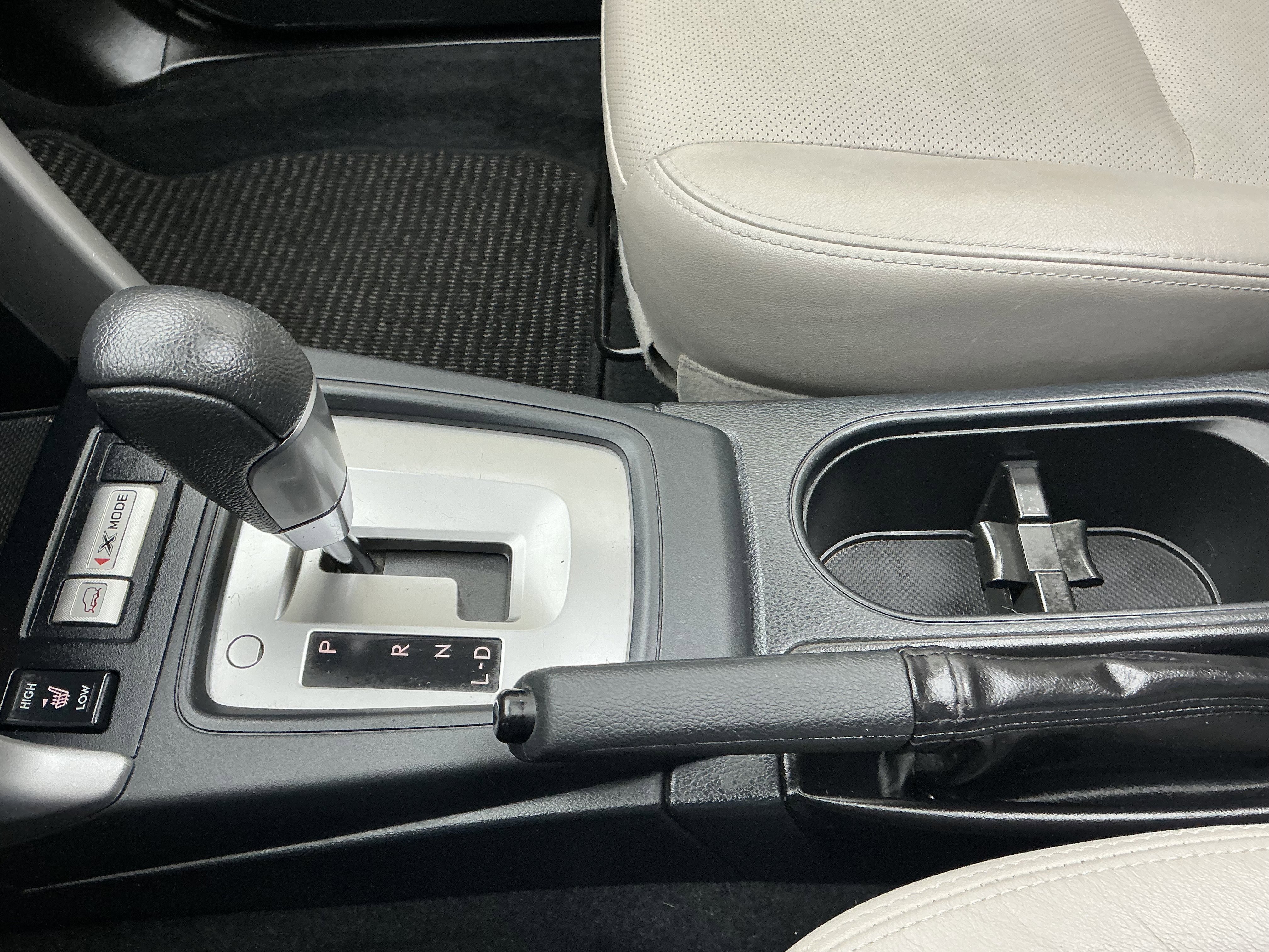 Used 2015 Ice Silver Metallic Subaru 2.5i Limited image 13