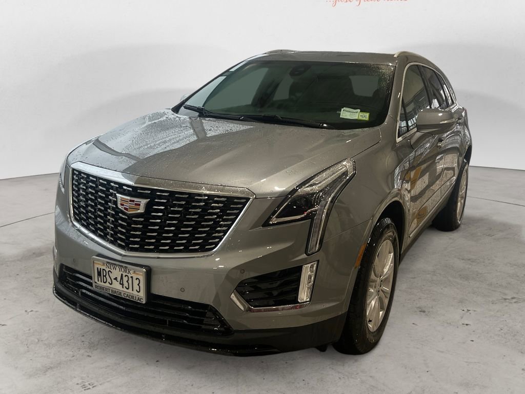 2026 Cadillac XT5 Luxury