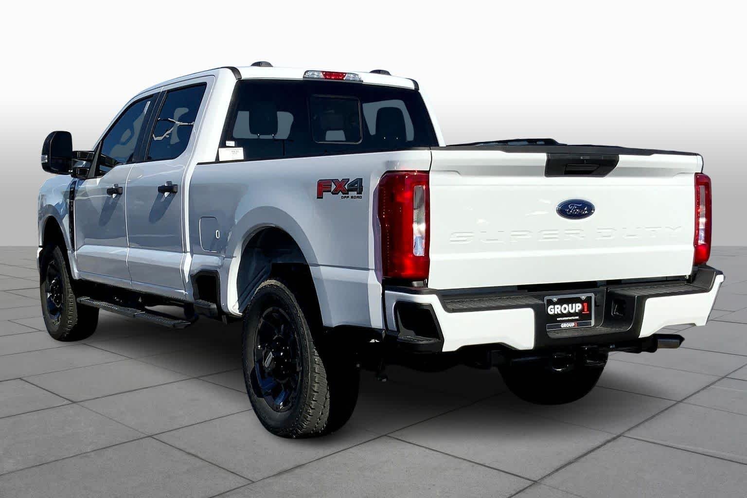 New 2026 Oxford White Ford F-250® XL image 9