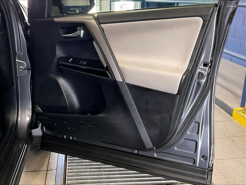 Used 2016 Gray Toyota Limited image 12