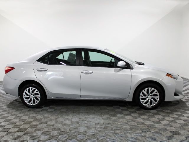 Used 2017 Classic Silver Metallic Toyota LE image 7