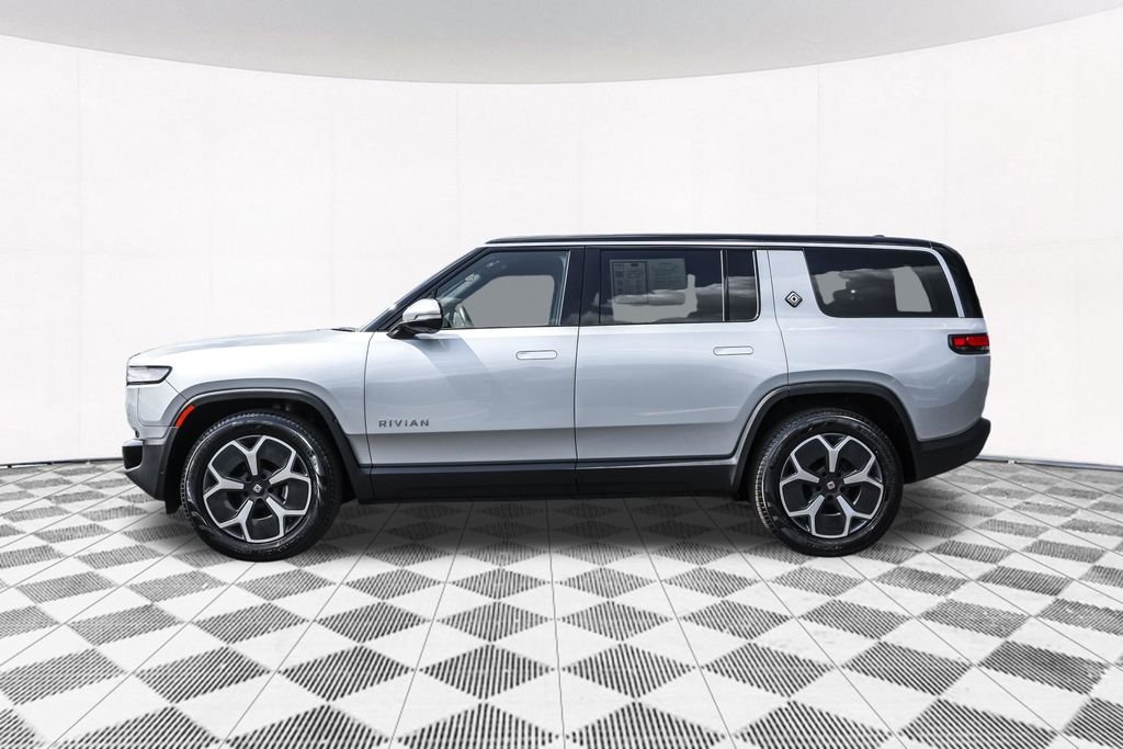 Used 2024  Rivian Adventure Dual Motor Max Pack image 17