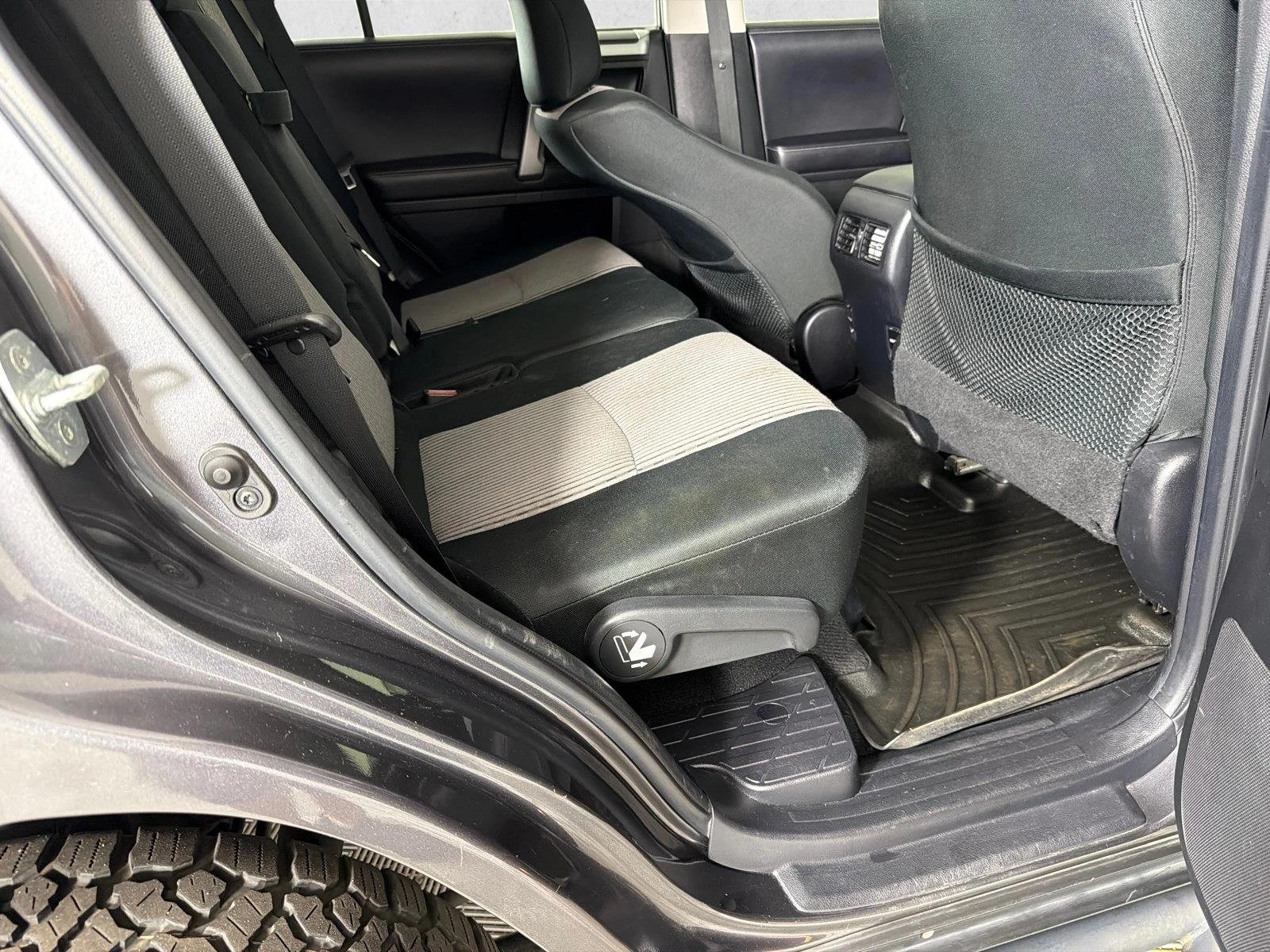 Used 2018 Magnetic Gray Metallic Toyota SR5 image 15