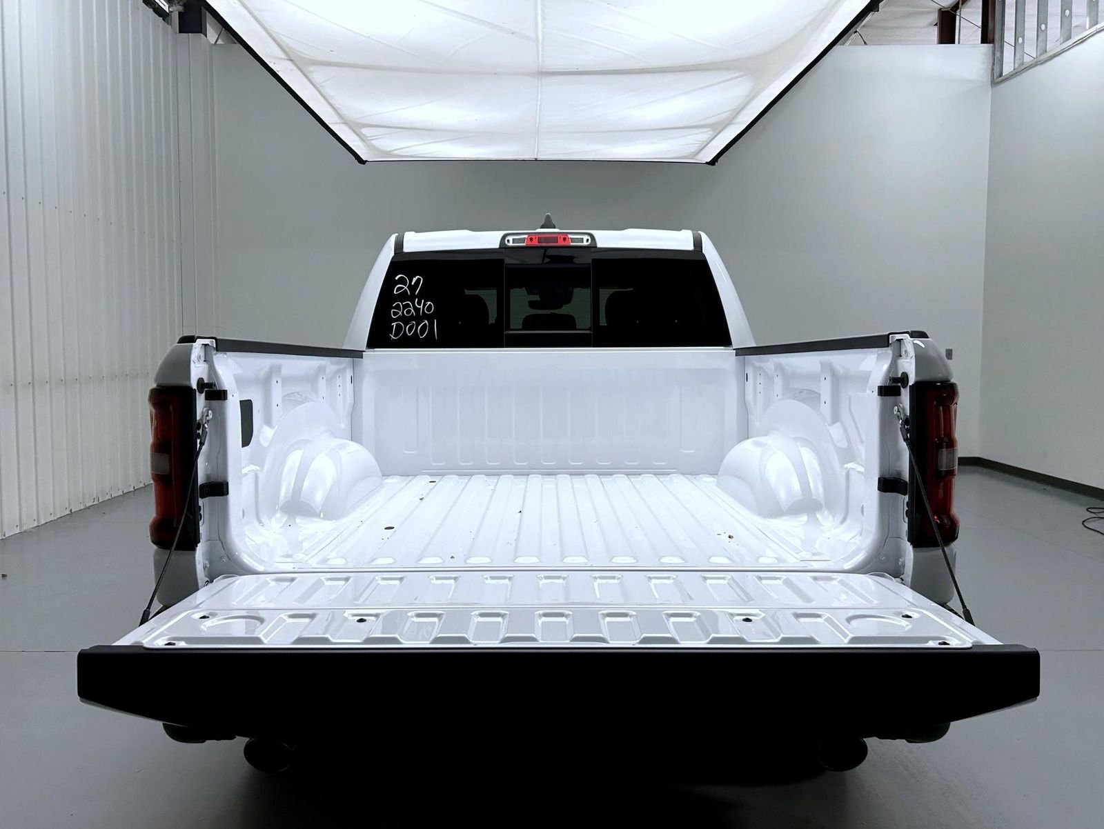 New 2026 Bright White Clearcoat RAM Big Horn/Lone Star image 21